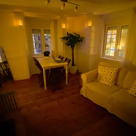 Apartment Charming Bairro Alto 2-bedroom Escape